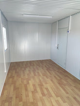 Carregar imagem no visualizador da galeria, Prefab 20ft and 40ft Container Home