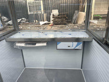Charger l&#39;image dans la galerie, stainless steel guard shack