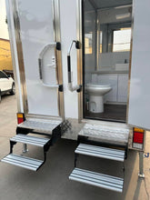 Load image into Gallery viewer, Restroom Trailer 7ft 2 Stall Powered By Solar Panel and With AC