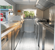 Carregar imagem no visualizador da galeria, The Boxer 12ft Concession Trailer