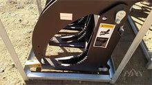 Cargar imagen en el visor de la galería, Heavy Root Grapple Rake 78&#39;&#39;